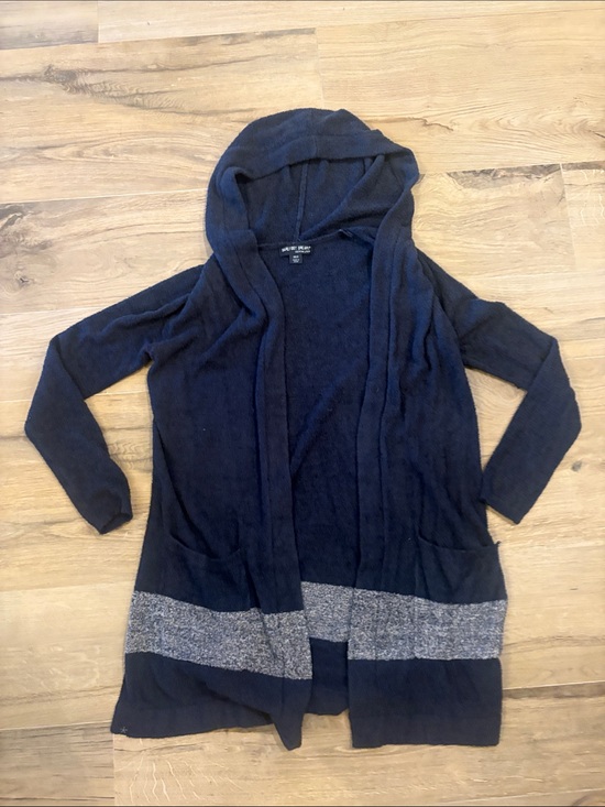 Barefoot Dreams Sweaters - Barefoot Dreams Navy Hooded Open Cardigan with Gray Hem Band